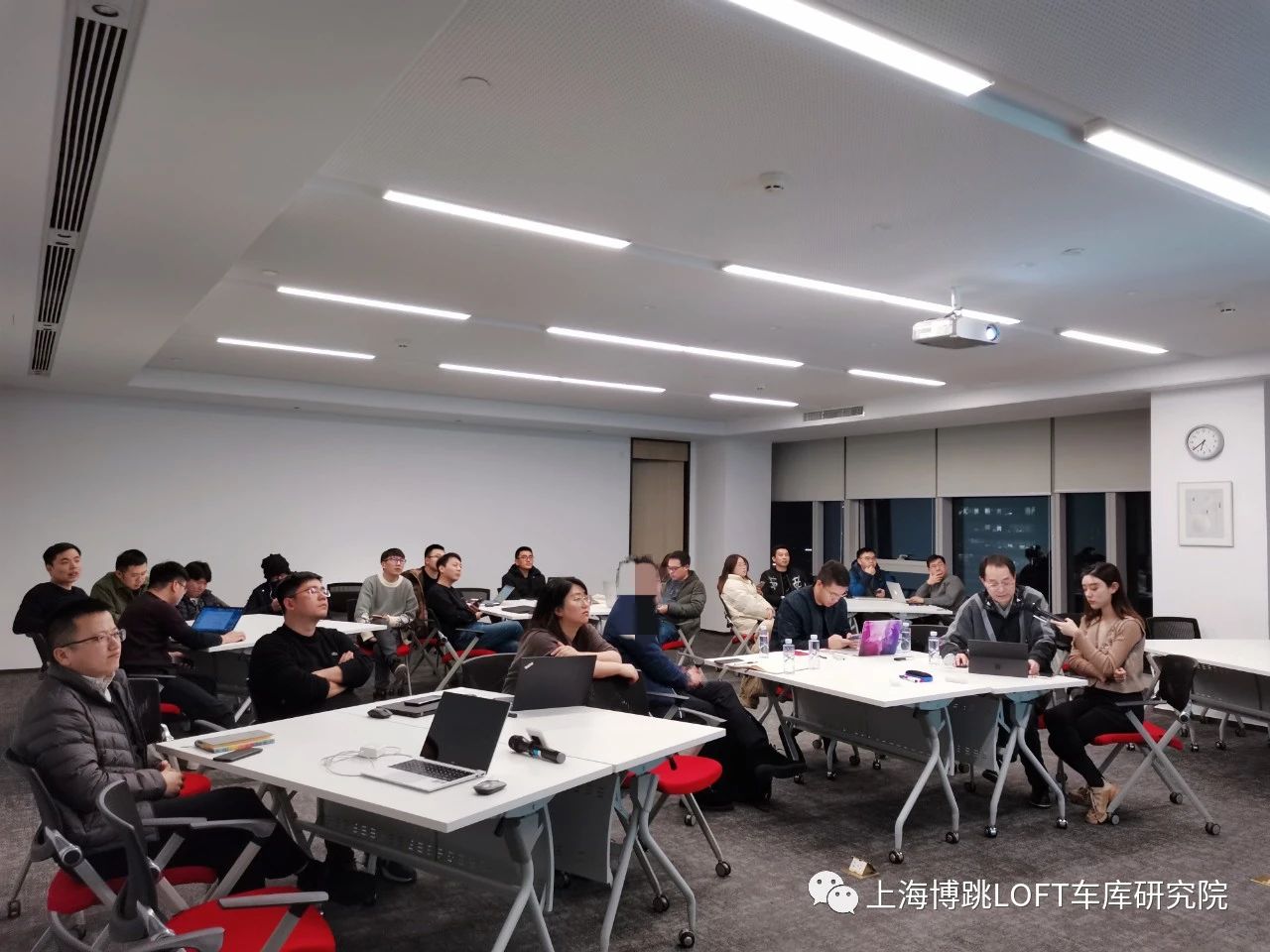 贵阳杭州LOFT车库专题会